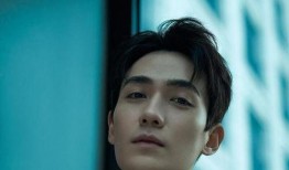 最新八卦爆料朱一龙图片,神秘美女引网友热议